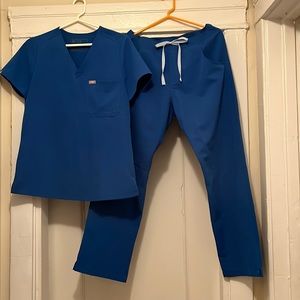 Figs Scrubs Set- Royal blue